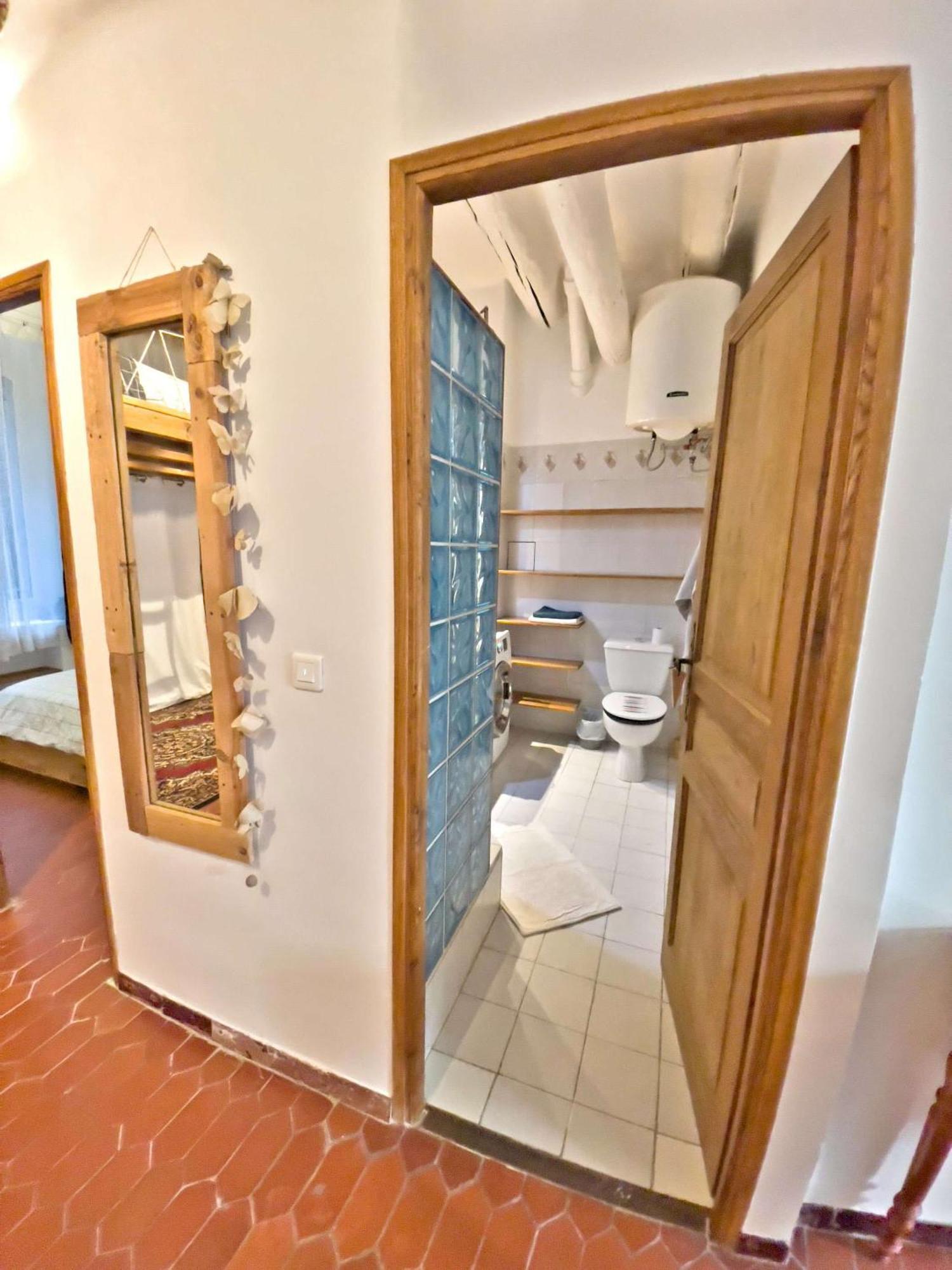 Vieux-port : Cozy, Calme Et Pratique * Marseilles