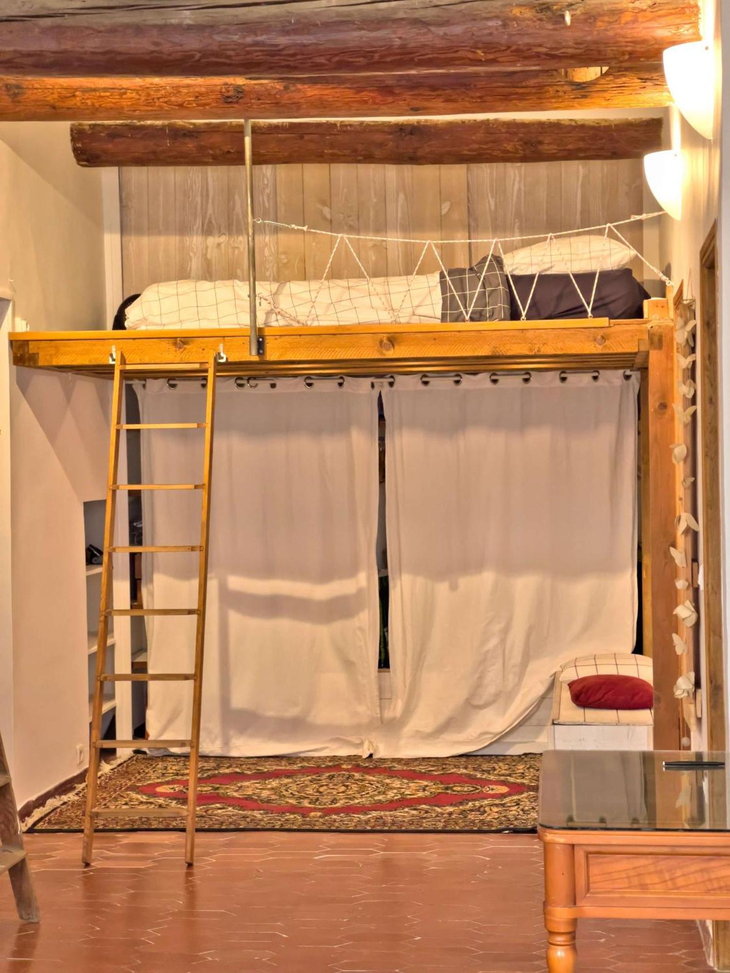 Vieux-port : Cozy, Calme Et Pratique Apartamento Marsella