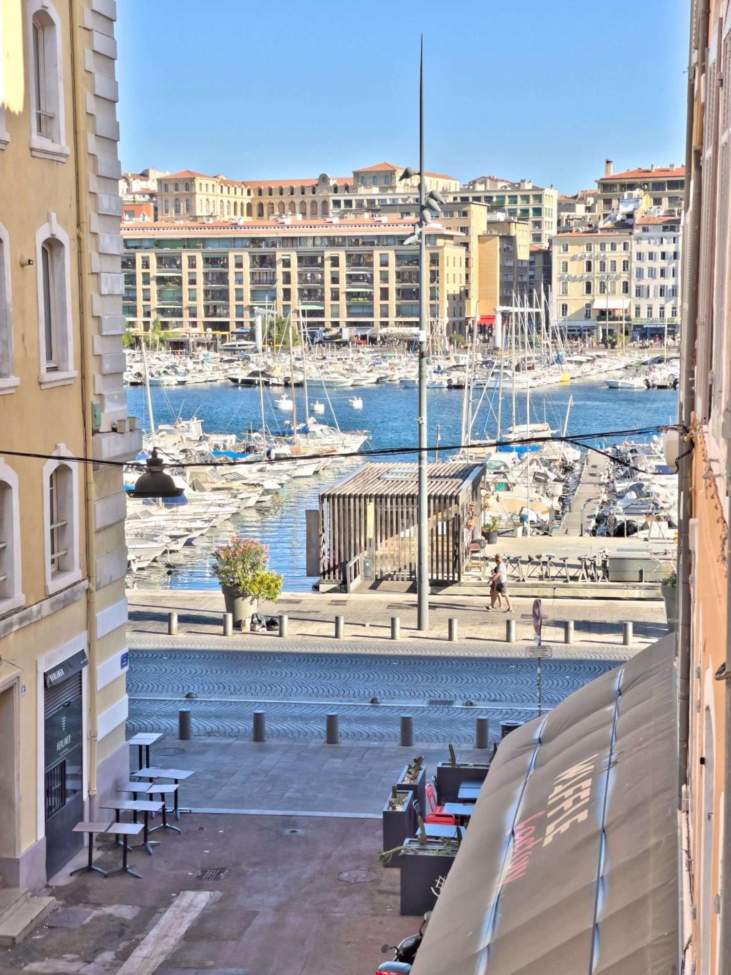 Vieux-port : Cozy, Calme Et Pratique Apartment Marseille